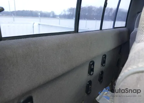 1996 Dodge Ram 1500 z USA, uszkodzony, nr VIN 1B7HC16Y7TJ124858